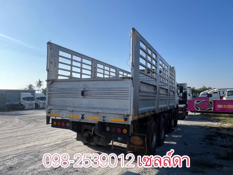 สิบสองล้อคอก VOLVO FM 440  แรง ปี 2556(2894)