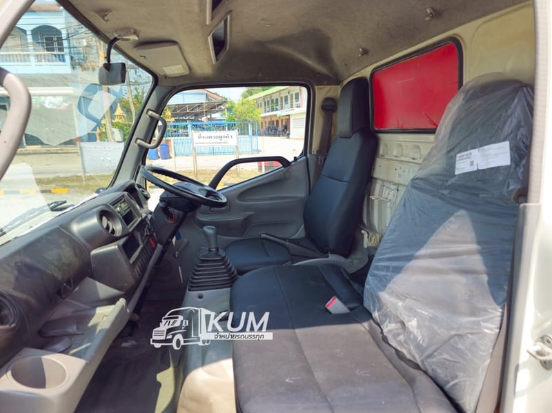 👉 สี่ล้อตู้ HINO XZU 136 แรง ปี 2563 (8297)
