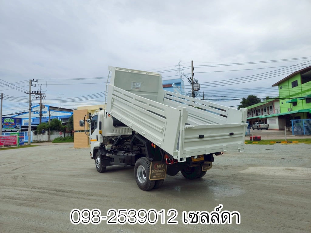 หกล้อดั้มพ์ ISUZU FRR 210 แรง ปี 2565(1030) หกล้อดั้มพ์ ISUZU FRR 210 แรง ปี 2565(1030)