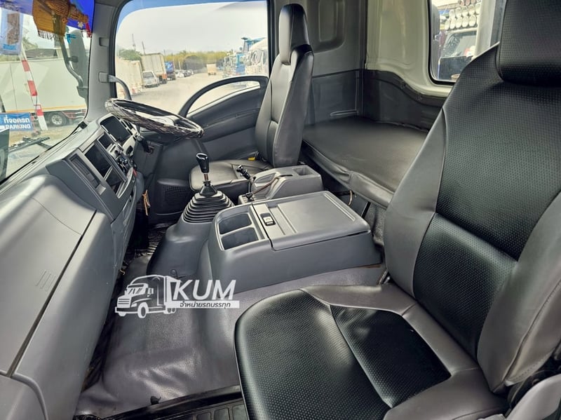 🔥Vายsาคาตัด 1,590,000 🔥😎  สิบล้อหัวลาก ISUZU GXZ 360 แรง ปี 2560 (5347)