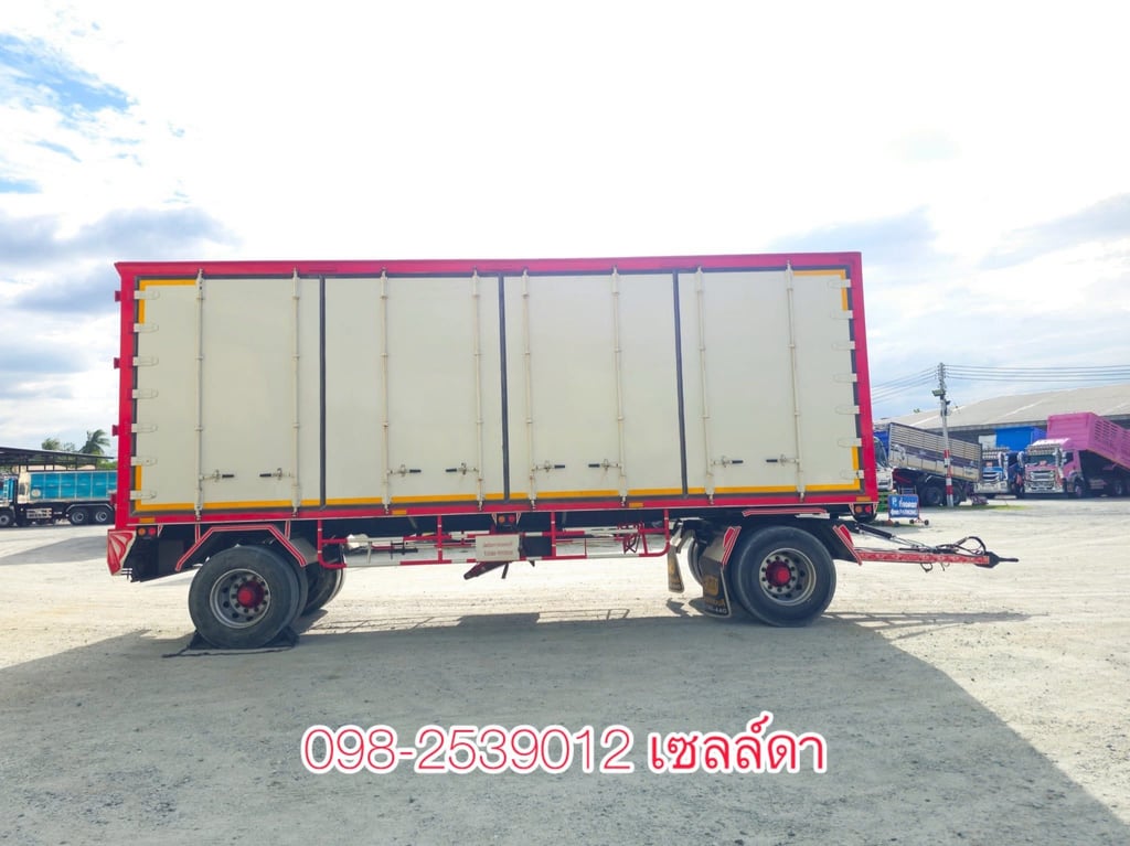 หางพ่วงตู้สิบบาน สองเพลา อู่ ปิติ ปี 2565 (3634)