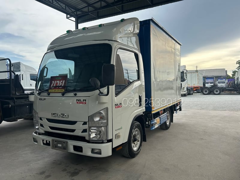 สี่ล้อตู้ ISUZU NLR 130แรง ปี 2564(4519)