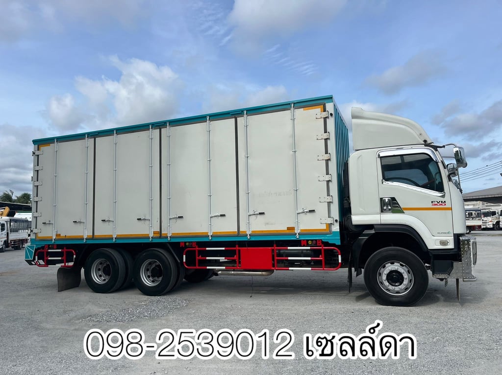 🔥เก็บงานสวยให้ สิบล้อตู้สิบบาน (0634) 🔥เก็บงานสวยให้ สิบล้อตู้สิบบาน (0634)