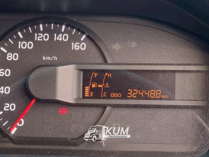 👉 สี่ล้อตู้ HINO XZU 136 แรง ปี 2563 (637)