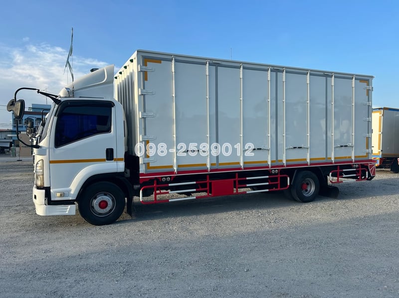💙หกล้อตู้สิบบาน ISUZU FRR 190 แรง ปี 2556 (0034) 💙หกล้อตู้สิบบาน ISUZU FRR 190 แรง ปี 2556 (0034)
