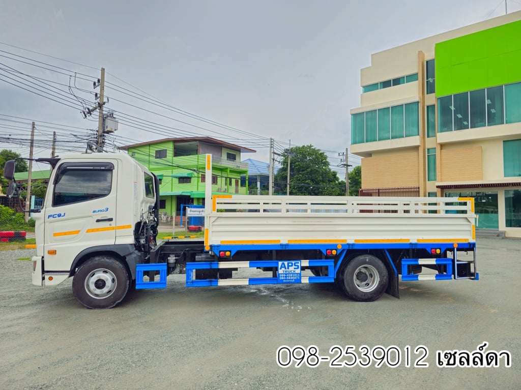 หกล้อกระบะคาร์โก้ HINO FC9J 175 แรง ปี 2567((3895) หกล้อกระบะคาร์โก้ HINO FC9J 175 แรง ปี 2567((3895)