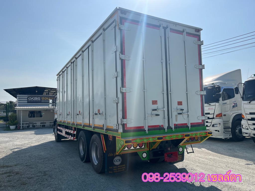 สิบล้อตู้สิบบาน ISUZU FTR 240 แรง ปี 2562(8315) สิบล้อตู้สิบบาน ISUZU FTR 240 แรง ปี 2562(8315)