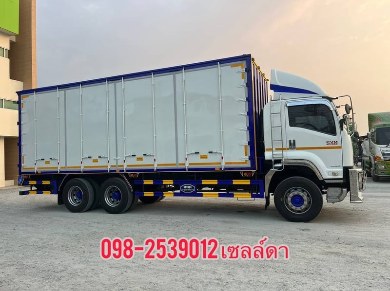 💥ตู้ต่อใหม่ อู่BBC 💥ขนาดตู้ใหญ่พิเศษ สิบล้อตู้สิบบาน Isuzu FVM240 แรง ปี60(2720)