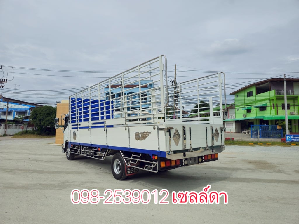 หกล้อคอก ISUZU FRR 210 แรง ปี 2565(9202)