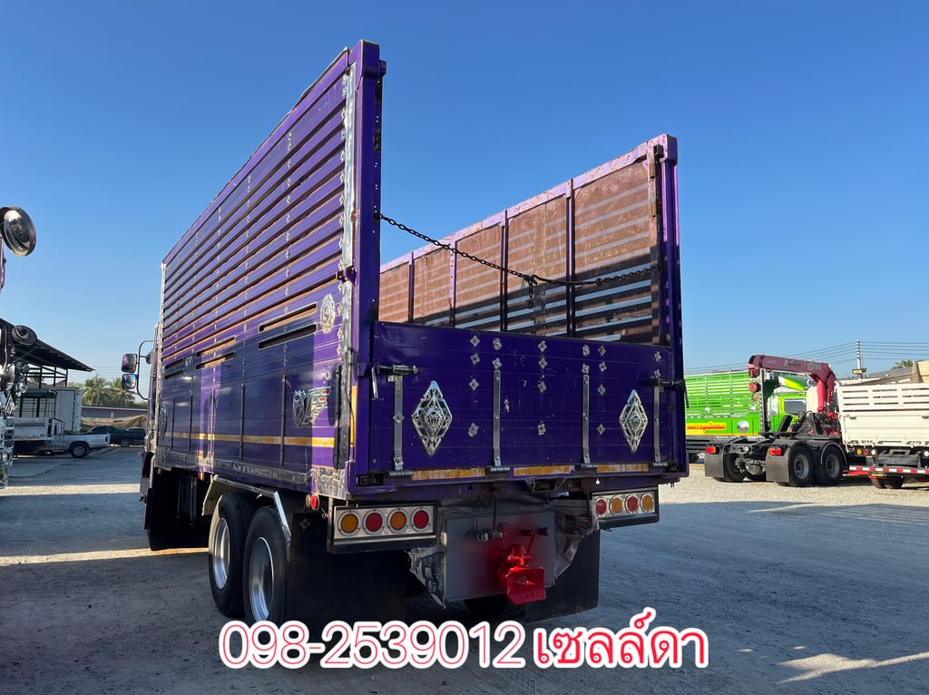 สิบล้อดั้มพ์ ISUZU FXZ 360 แรง ปี 2554(9033)