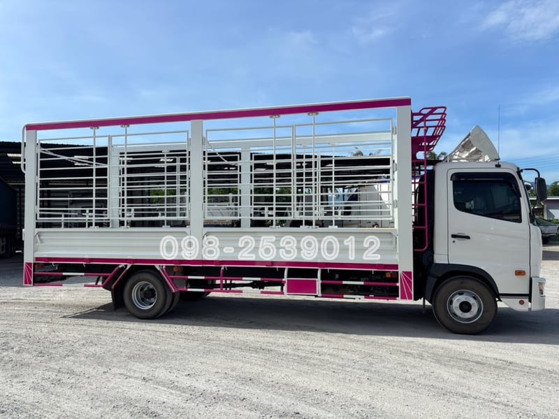หกล้อคอก HINO FC9J 210 แรง ปี 2566(0874) หกล้อคอก HINO FC9J 210 แรง ปี 2566(0874)