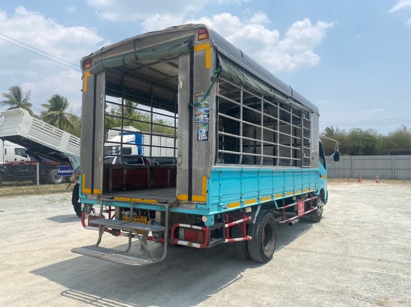 🚨Vาย 810,000 บาท หกล้อโดยสาร Hino XZU150 ปี61 (2872)