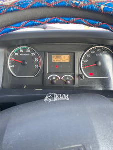 หกล้อตู้สิบบาน  ISUZU  FTR 240 แรง ปี 2564(3567