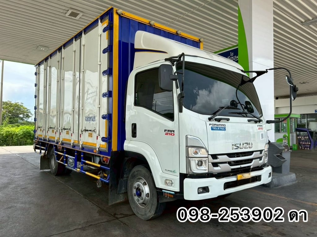 หกล้อตู้สิบบาน (3306)