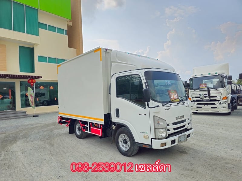 👉 สี่ล้อตู้ ISUZU  NLR104 แรง ปี 2563 (2632)