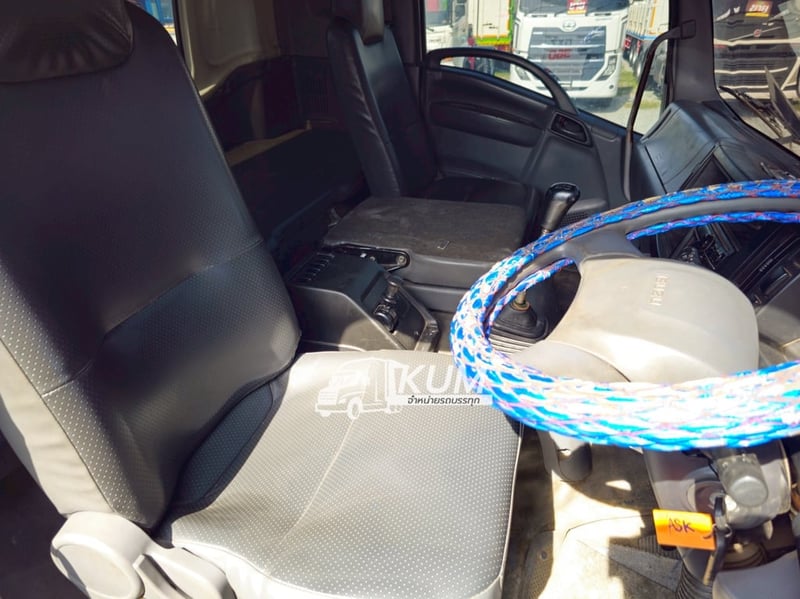 สิบล้อพื้นเรียบ ISUZU FVM 240 แรง ปี 2561(1517)