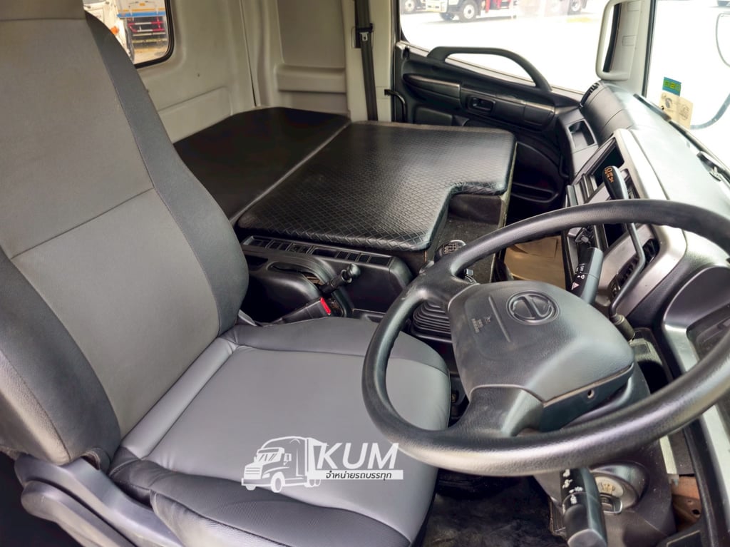 สิบล้อหัวลาก HINO FM1A 344 แรง ปี 2564(8646) สิบล้อหัวลาก HINO FM1A 344 แรง ปี 2564(8646)