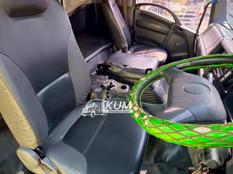 สิบสองล้อดั้มพ์ ISUZU FYH 360 แรง ปี 2555(0856,0857)