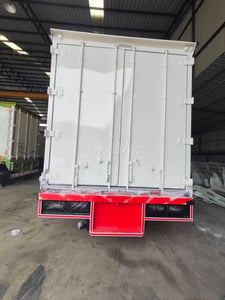 🔥ฟรีเก็บสวยทั้งคัน อู่BBC บ้านบึง🔥 หกล้อตู้สิบบาน ISUZU FTR 240 แรง ปี 2557(9785)