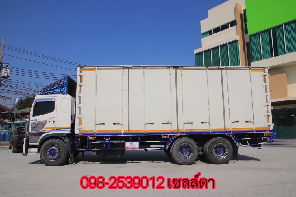 สิบล้อตู้สิบบาน HINO FL8J 260 แรง ปี 2564(6127) สิบล้อตู้สิบบาน HINO FL8J 260 แรง ปี 2564(6127)