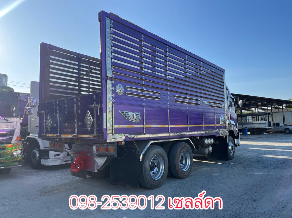 สิบล้อดั้มพ์ ISUZU FXZ 360 แรง ปี 2554(9033)