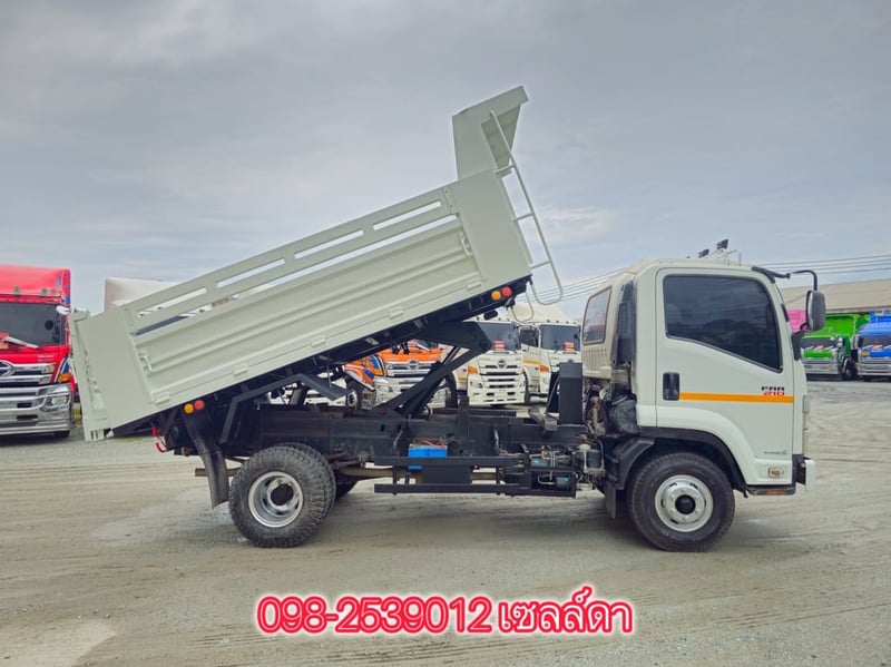 👉หกล้อดั้มพ์ ISUZU FRR 210 แรง  ปี 2565(1030)