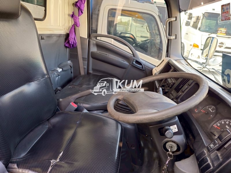 สี่ล้อตู้ ISUZU  NLR104 แรง ปี 2563(2632)