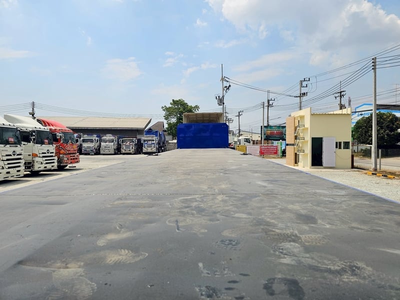 หางพื้นเรียบ สามเพลา อู่ CTT ปี 2565 (1885)