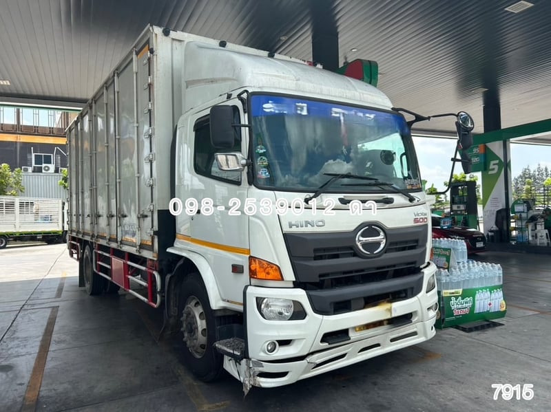 Vายตัด1,260,000 บาท หกล้อตู้สิบบาน HINO FG8J 240 แรงม้า ปี 60 (7915) Vายตัด1,260,000 บาท หกล้อตู้สิบบาน HINO FG8J 240 แรงม้า ปี 60 (7915)