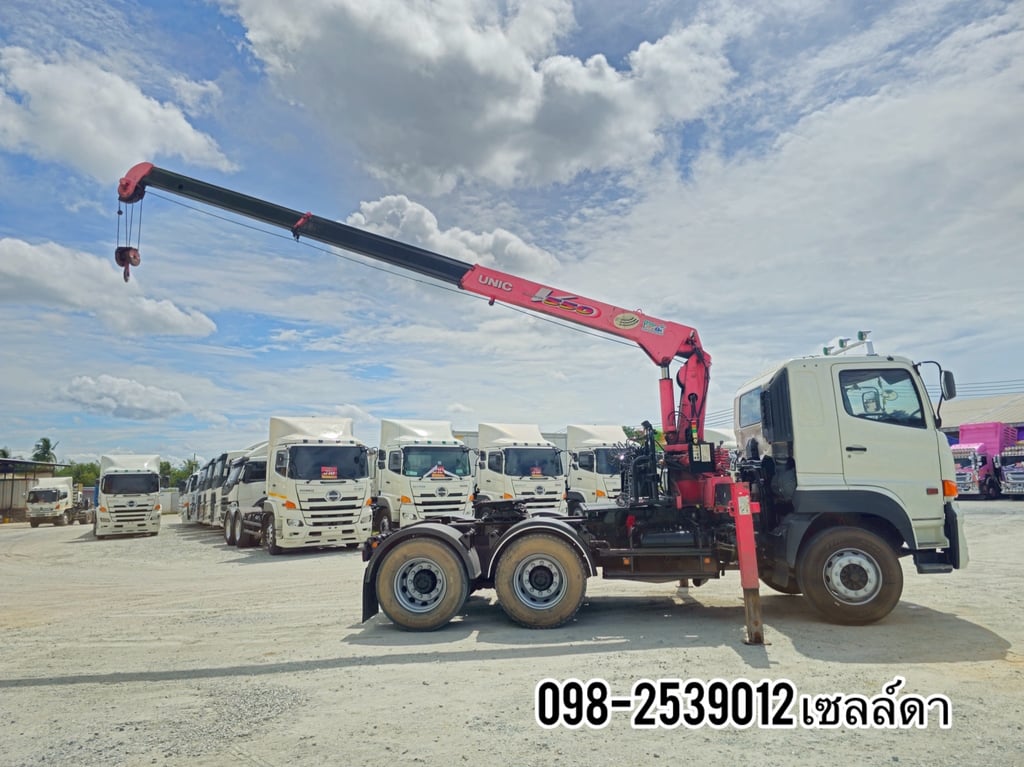 สิบล้อหัวลากติดเครน(0293) สิบล้อหัวลากติดเครน(0293)