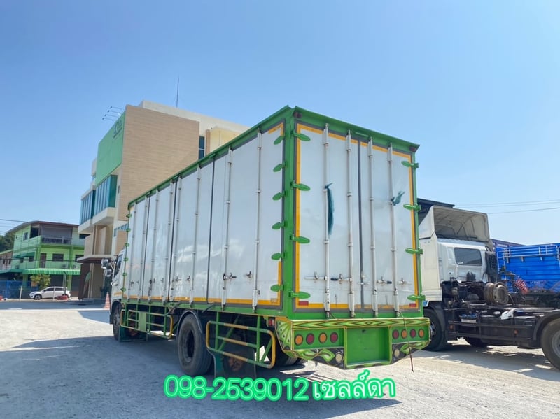 👉 หกล้อตู้สิบบาน HINO FG8J 212 แรง ปี 2556 (3820)