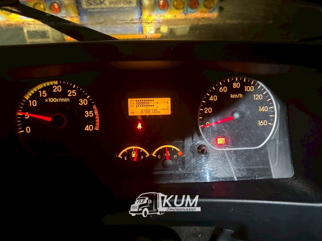 หกล้อคอก ISUZU FRR 210 แรง ปี 2564(4513)