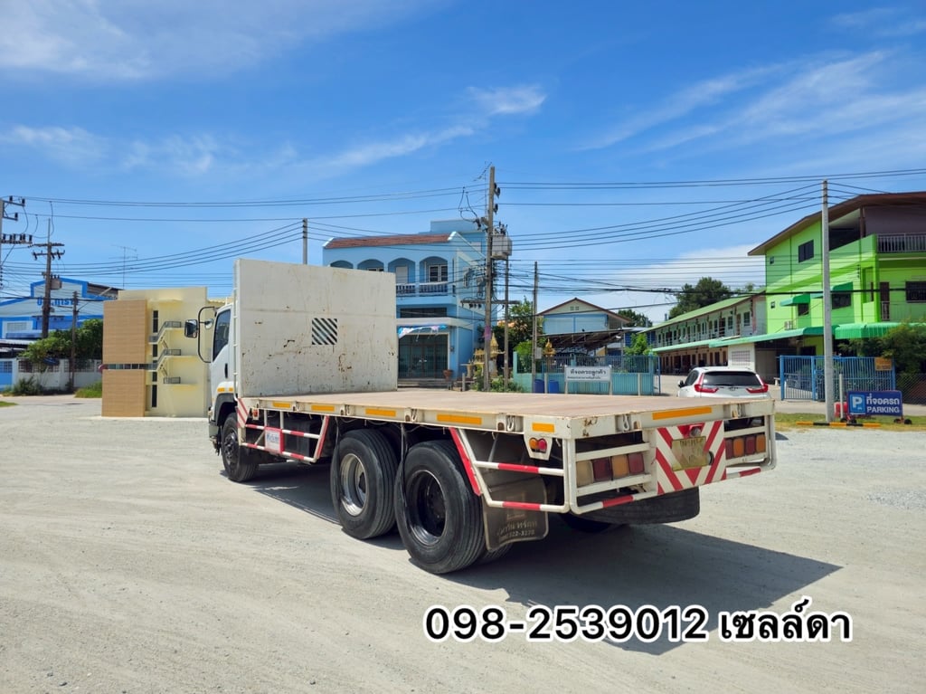 สิบล้อพื้นเรียบ (0978)