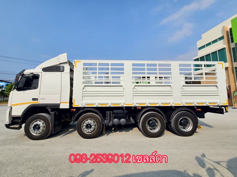 👉 สิบสองล้อคอก VOLVO FM 440  แรง ปี 2556 (2894)
