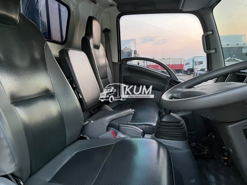 🚨Vายตัด 890,000-🚨 หกล้อตู้สิบบาน ISUZU  NPR 150 แรง ปี 2565(5464)