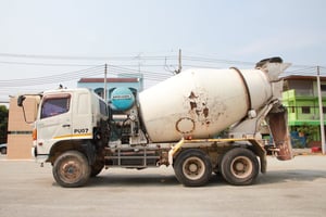 สิบล้อโม่ปูน HINO FM1A 330 แรง ปี 2556(9081)