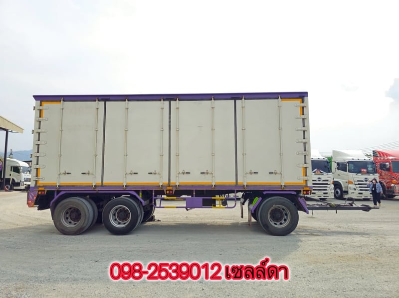 หางตู้สิบบาน สามเพลา อู่เซฟดีล ปี 2563(4972)