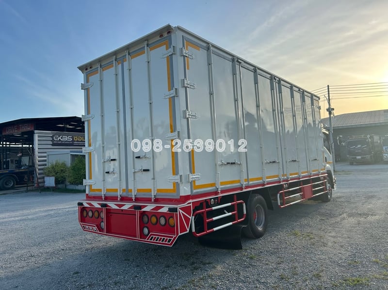 💙หกล้อตู้สิบบาน ISUZU FRR 190 แรง ปี 2556 (0034) 💙หกล้อตู้สิบบาน ISUZU FRR 190 แรง ปี 2556 (0034)