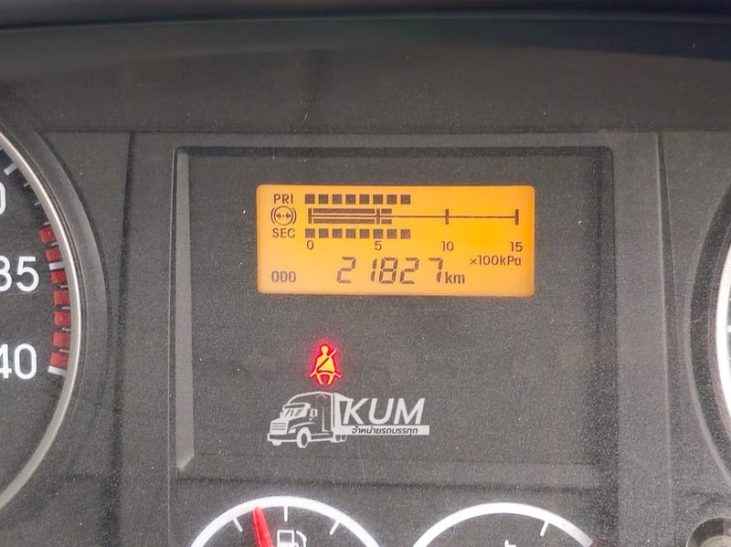 หกล้อดั้มพ์  ISUZU  FRR 210 แรง ปี 2565(1030)