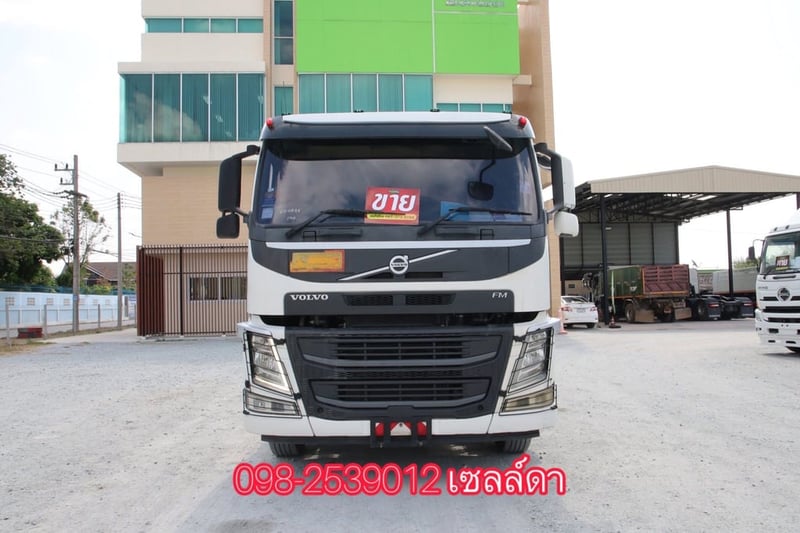 👉 สิบล้อหัวลาก VOLVO FM 440 แรง ปี 2560(0248)
