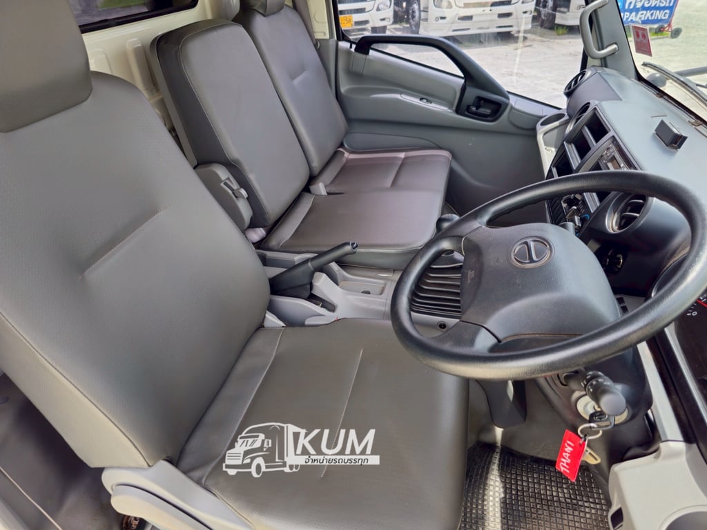 หกล้อโดยสาร🚨ป้ายแดงมือเดียว (2429) หกล้อโดยสาร🚨ป้ายแดงมือเดียว (2429)