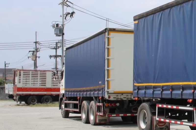 👉สิบล้อตู้ผ้าใบ HINO FL1A 344 แรง ปี 2567( 5506)