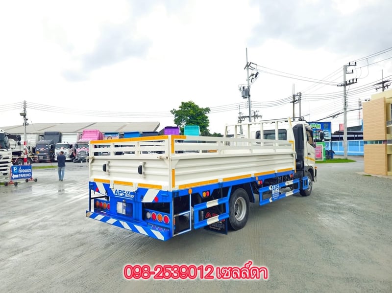 👉 หกล้อกระบะคาร์โก้ HINO FC9J 175 แรง ปี 2567 (3859) 👉 หกล้อกระบะคาร์โก้ HINO FC9J 175 แรง ปี 2567 (3859)