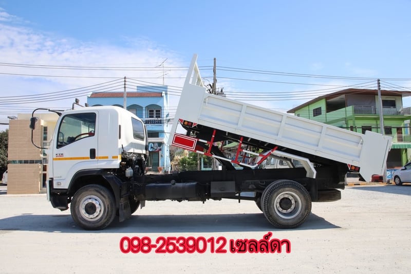  👉 หกล้อเครน ISUZU FTR 240 แรง ปี 2566 (3266)
