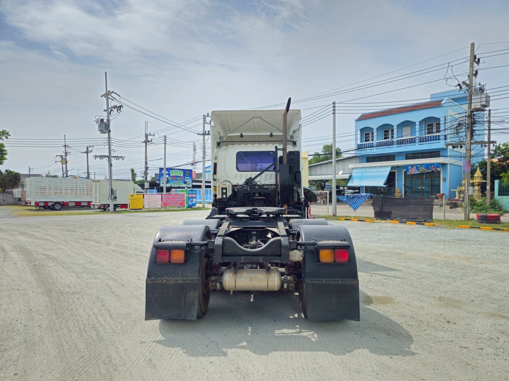 สิบล้อหัวลาก ISUZU  GXZ 360  แรง  ปี 2555(6863)