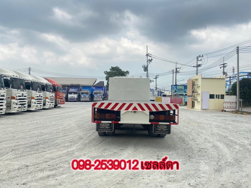สิบล้อพื้นเรียบ HINO FL8J 260 แรง ปี 2560 (1784)