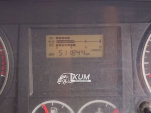 หกล้อหัวลาก ISUZU  FTR 240 แรง ปี 2563(7542)