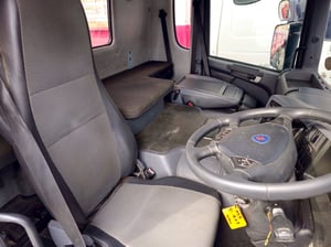 สิบล้อหัวลาก SCANIA P360  แรง ปี 2560(4592)