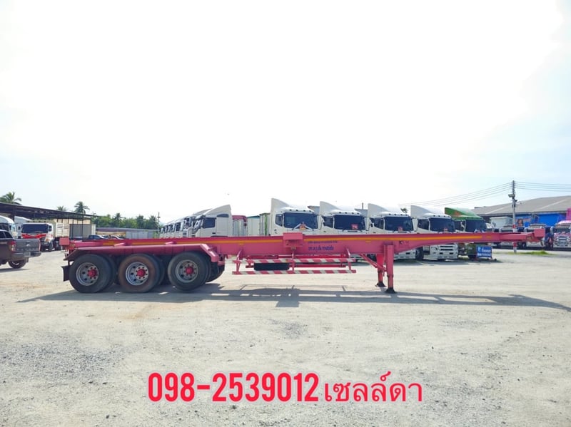 หางก้าง สามเพลา อู่สามมิตร ปี 2556(1586) หางก้าง สามเพลา อู่สามมิตร ปี 2556(1586)