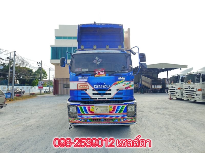 สิบสองล้อดั้มพ์ ISUZU FYH 360 แรง ปี 2557( 2465,2466)